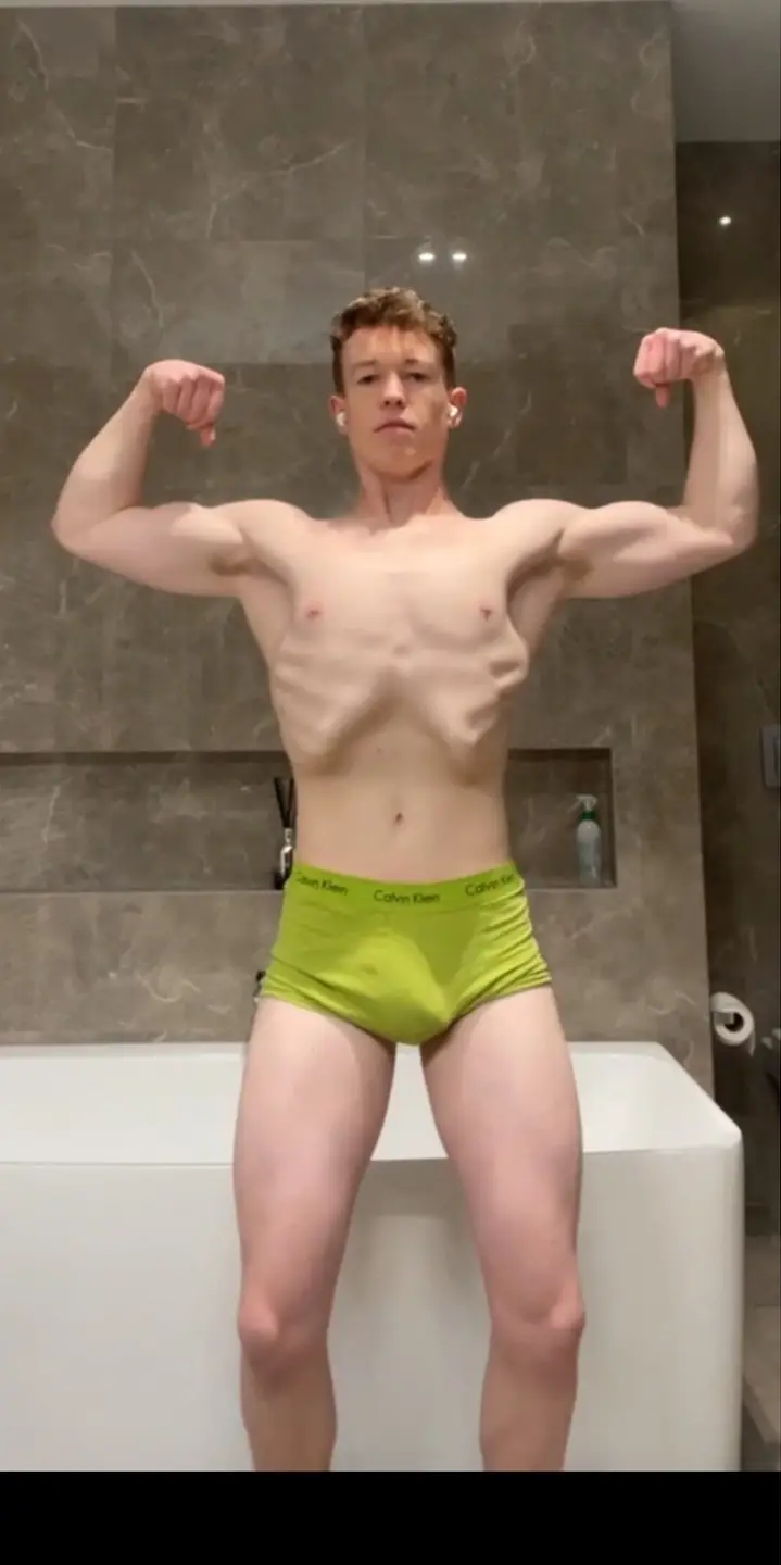 James in 2021, aged 18, 82 kg